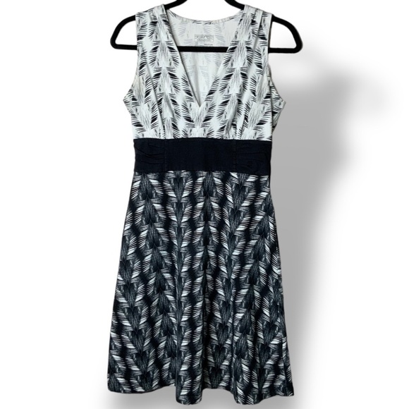 PATAGONIA ‘Margot’ Sleeveless Organic Cotton Jersey Knit Fit & Flare Dress Sz XS - Picture 3 of 10